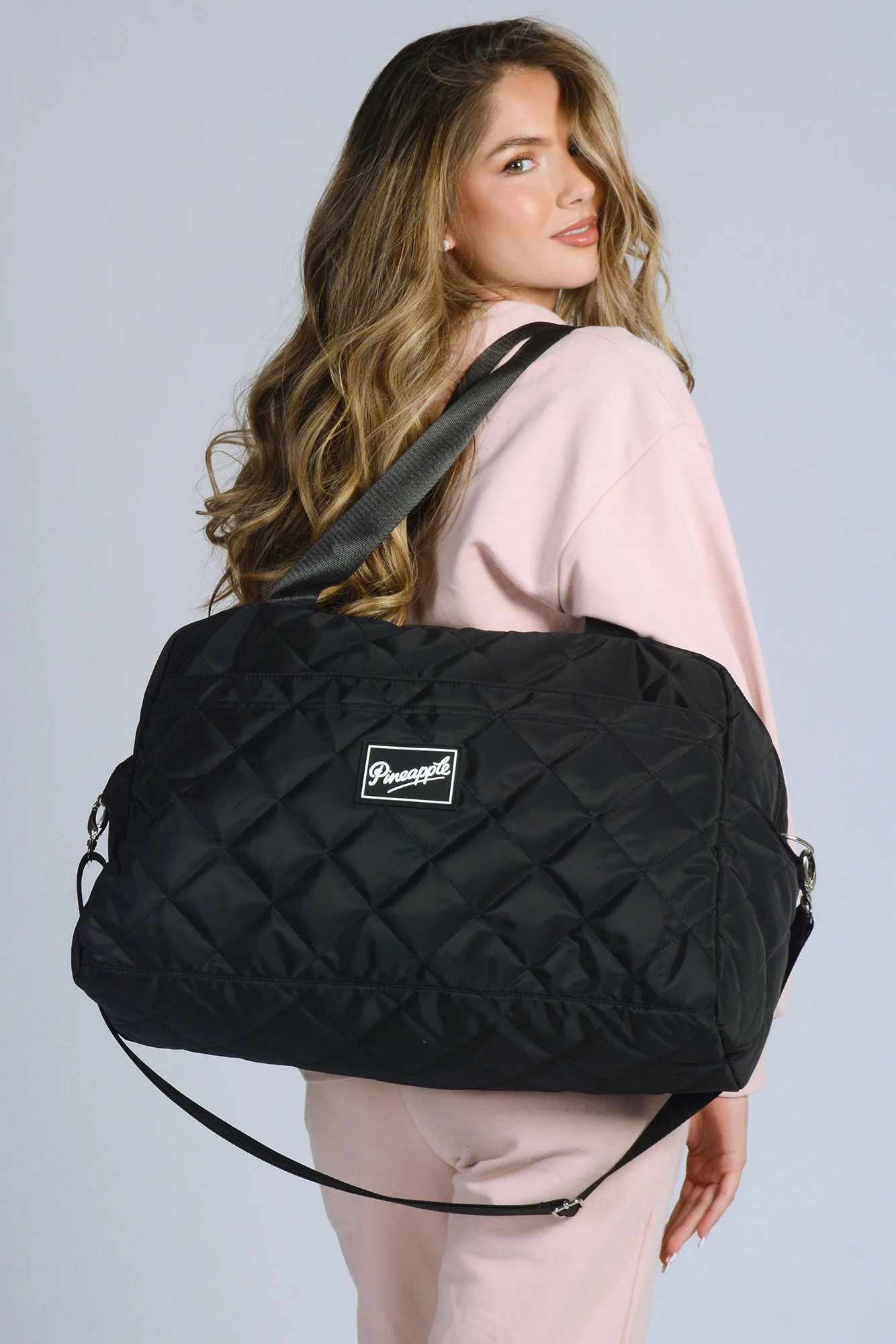 Quilted Holdall Bag - Image 2
