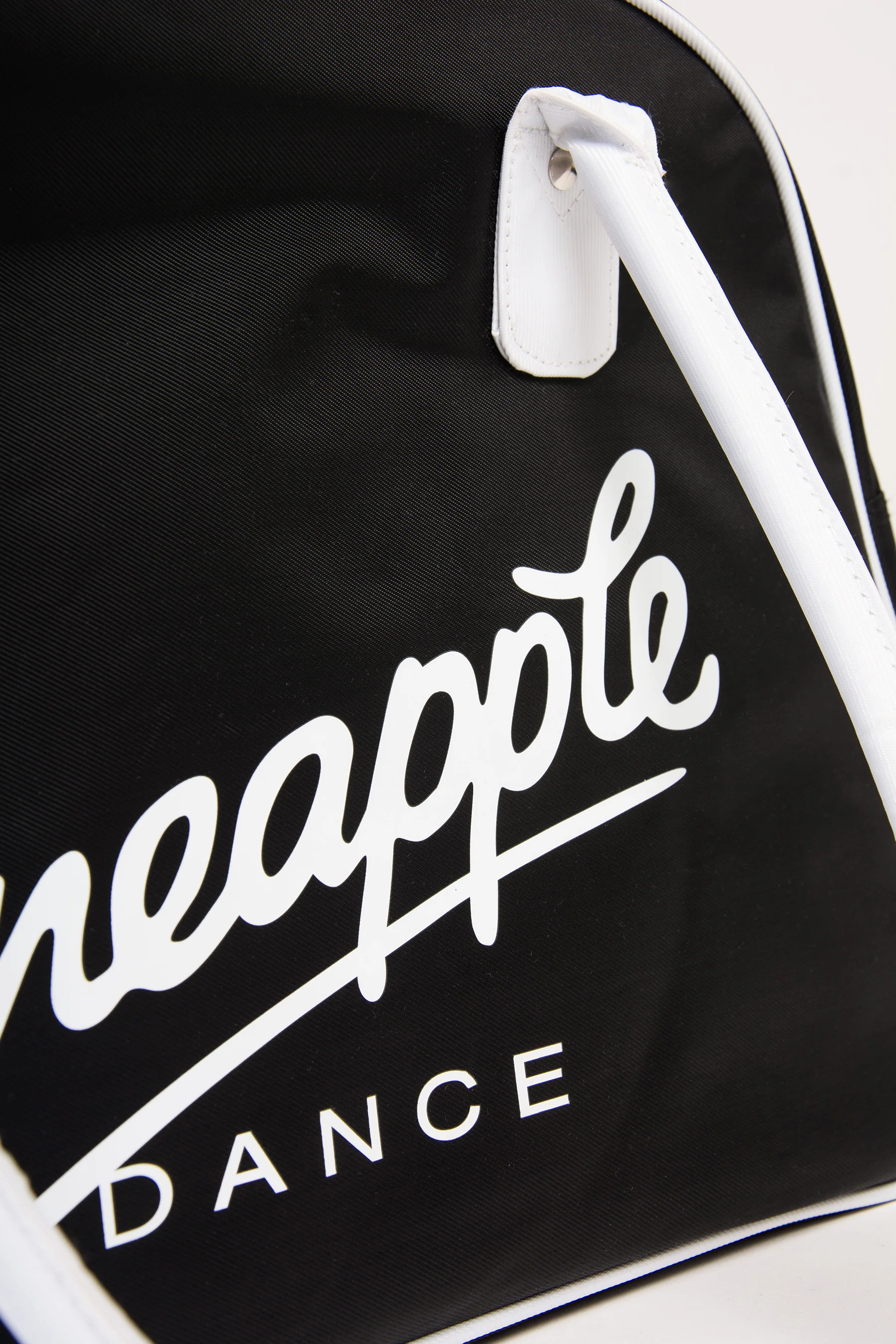Retro Kit Dance Bag - Image 8