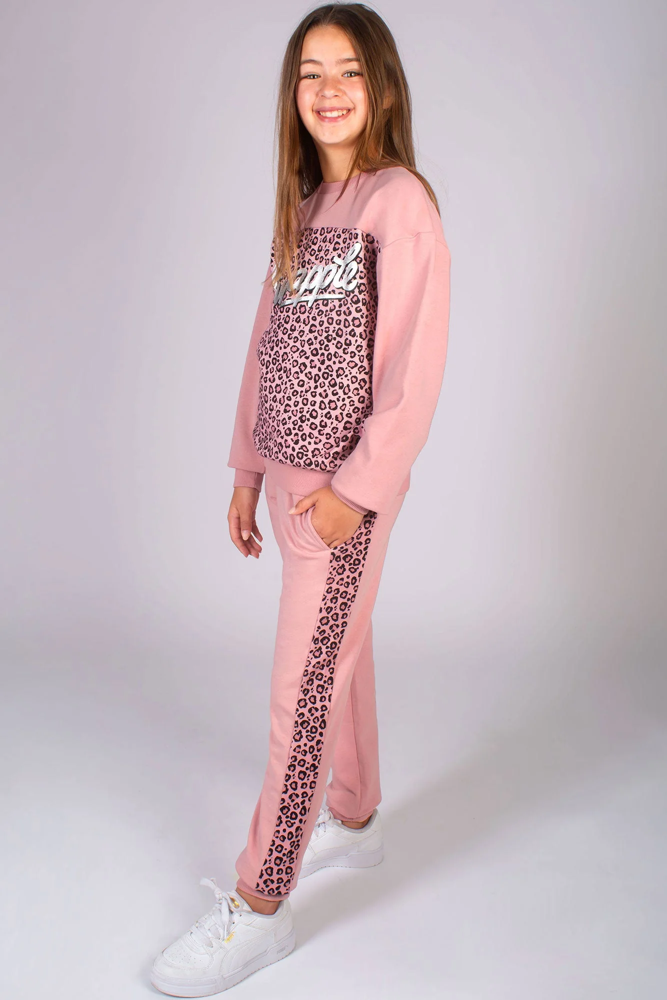 Leopard Logo Sweatshirt - Image 3