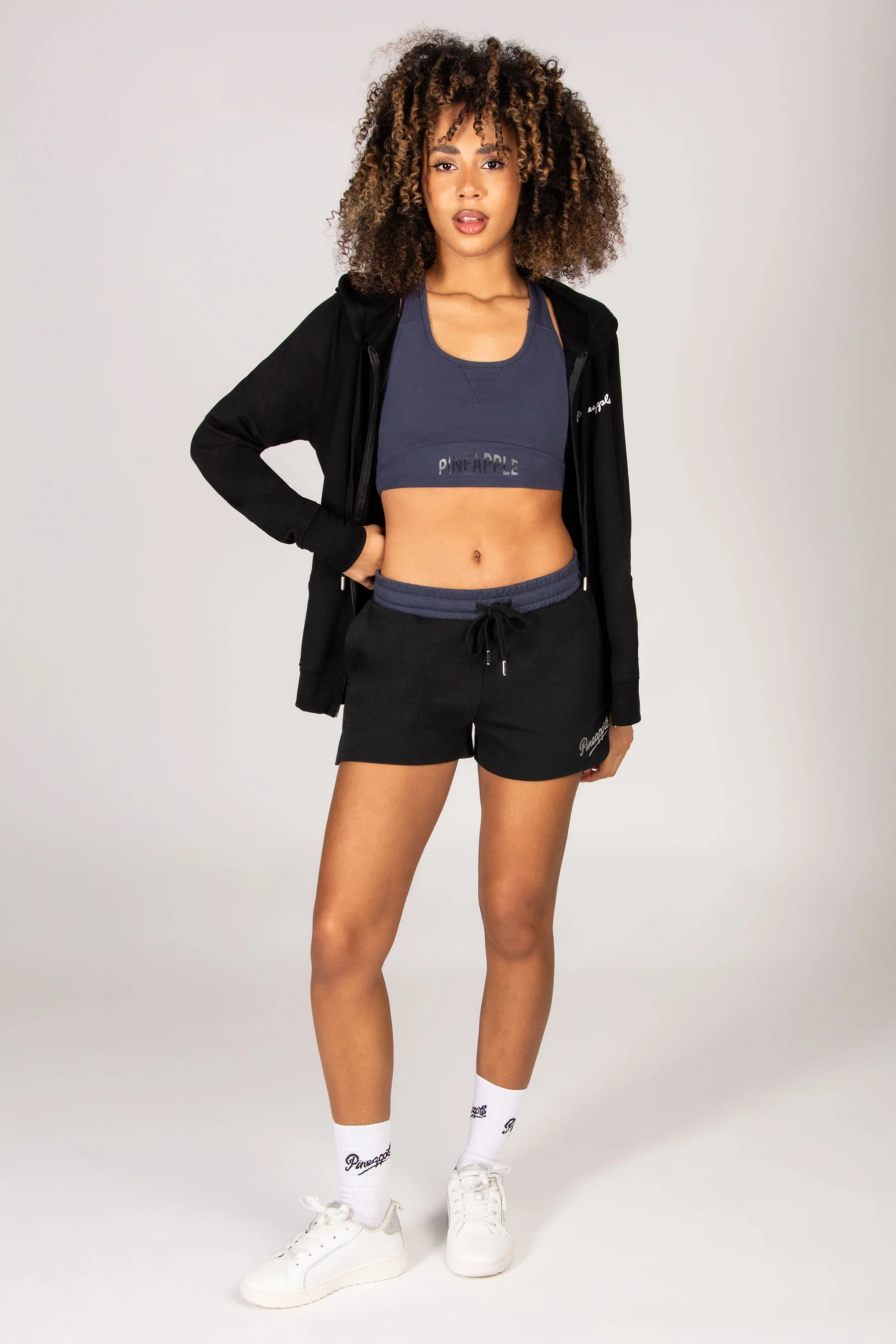 Contrast Band Retro Shorts - Image 3
