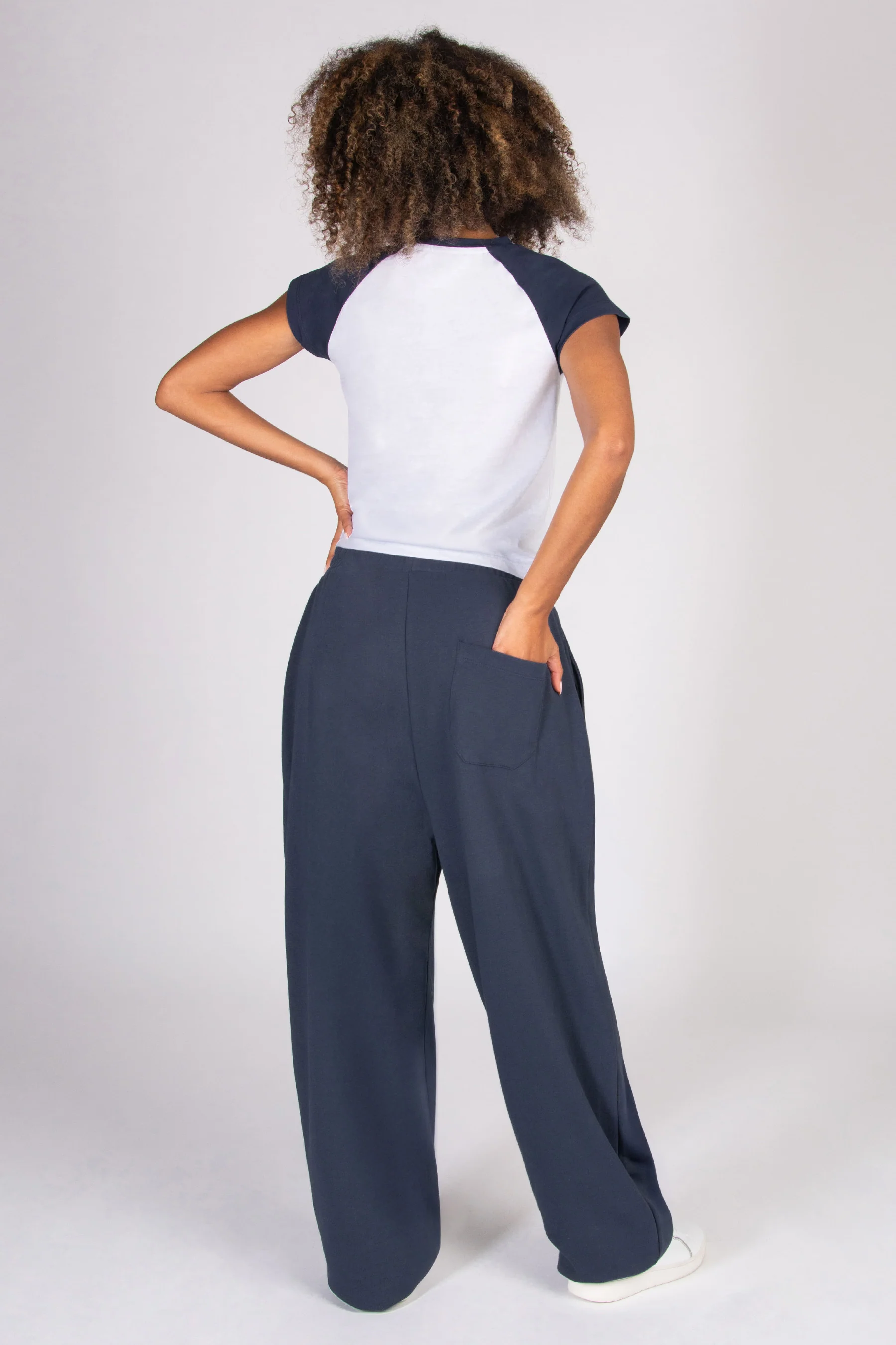 Raglan T-Shirt - Image 5